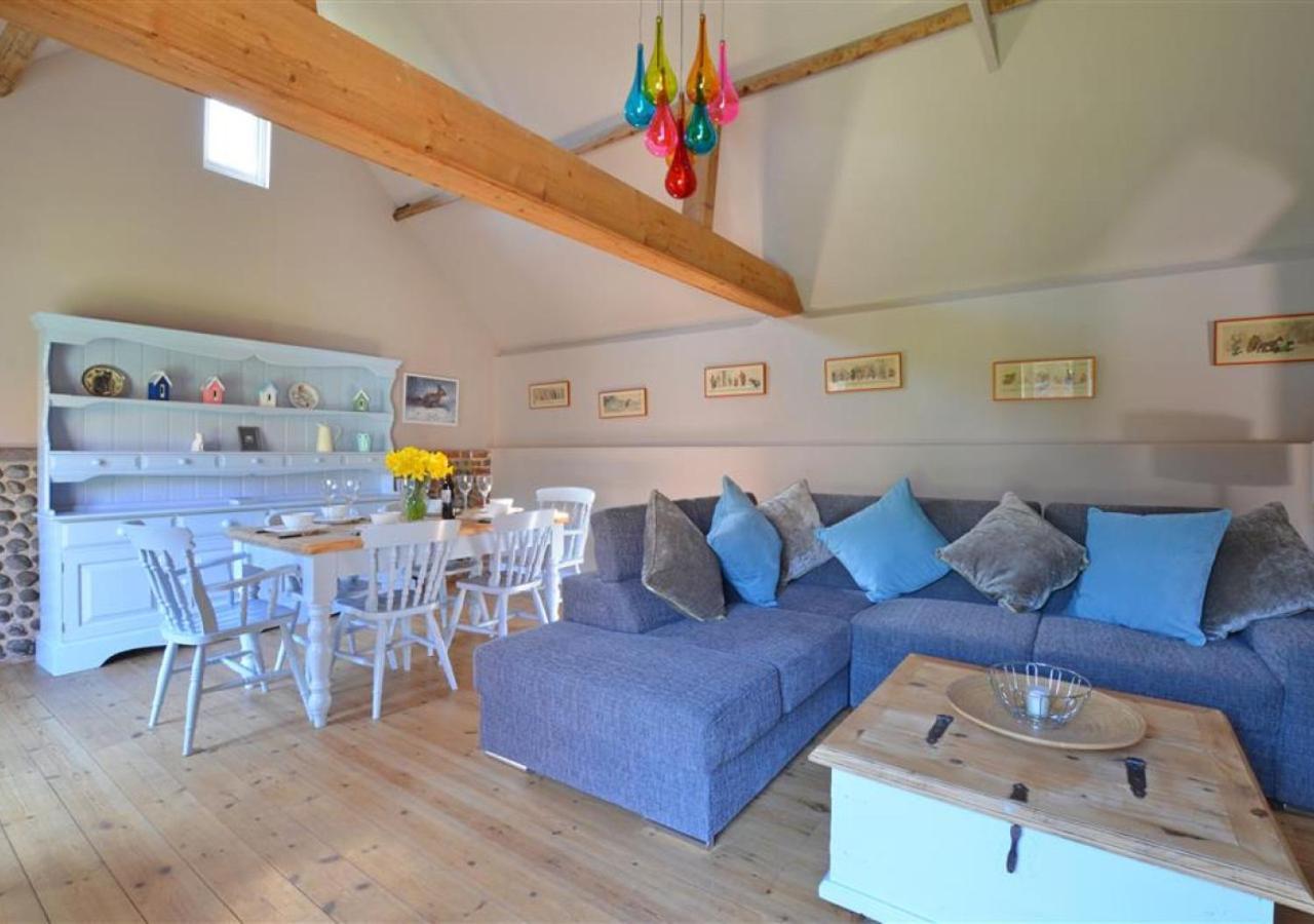 Hawthorne And Rainbow Cottage Roughton  Ngoại thất bức ảnh